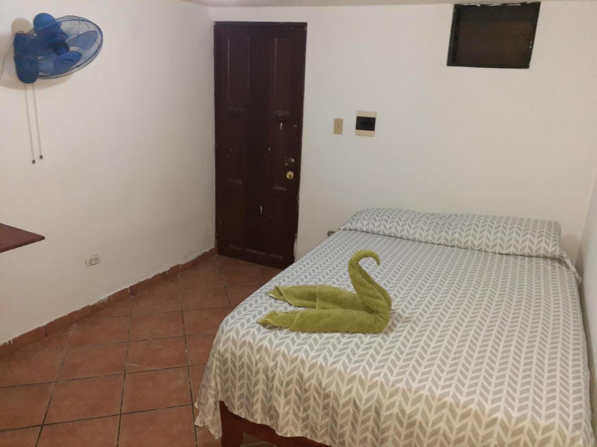 Adriano'S Apartahotel Санто Доминго Екстериор снимка